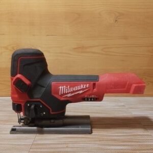 Milwaukee M18 FBJS