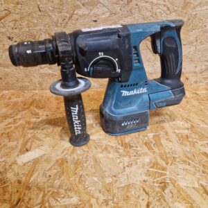 Makita DHR243